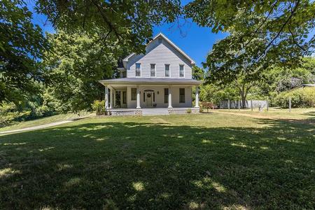 1895 Victorian Farmhouse photo