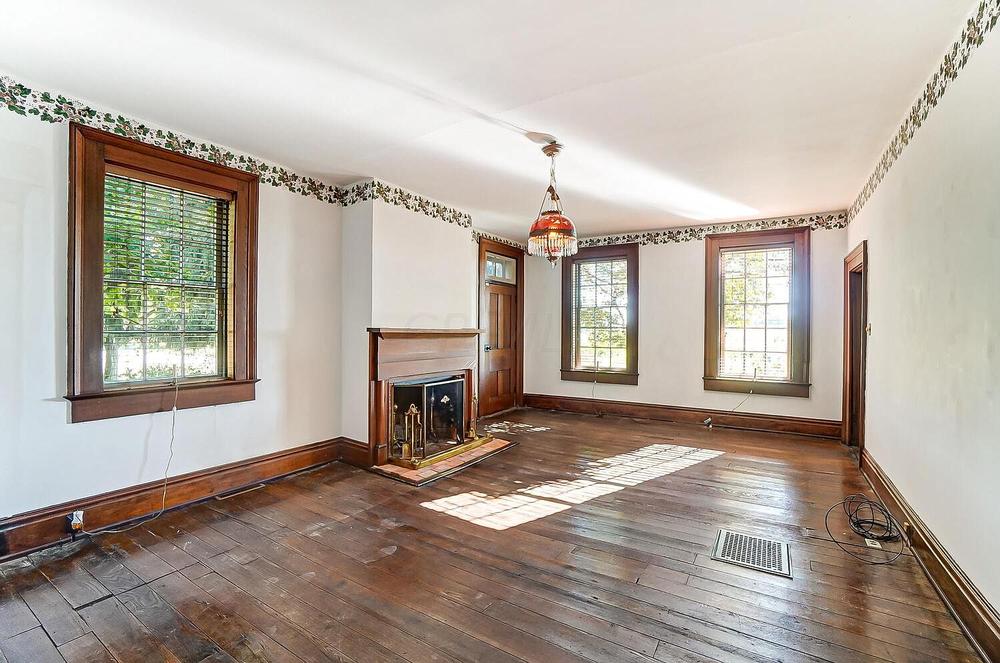 1850 Federal For Sale in Radnor, Ohio