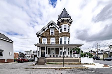 1860 Victorian: Queen Anne photo