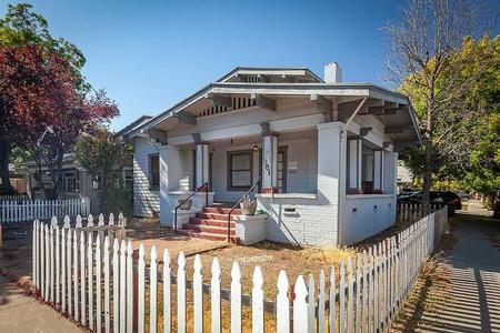 1917 Craftsman Bungalow photo
