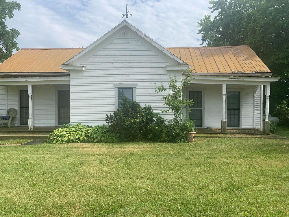 1923 Farmhouse Sold in Owenton , Kentucky