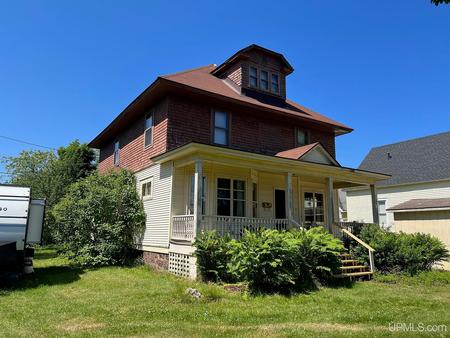1910 American Foursquare photo