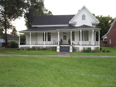 1925 Victorian: Folk photo