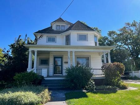 1901 American Foursquare photo