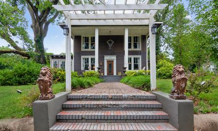 1919 Craftsman Foursquare photo