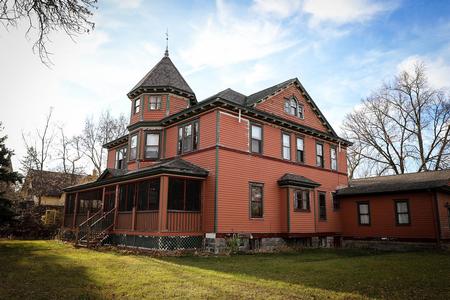 1894 Victorian: Queen Anne photo