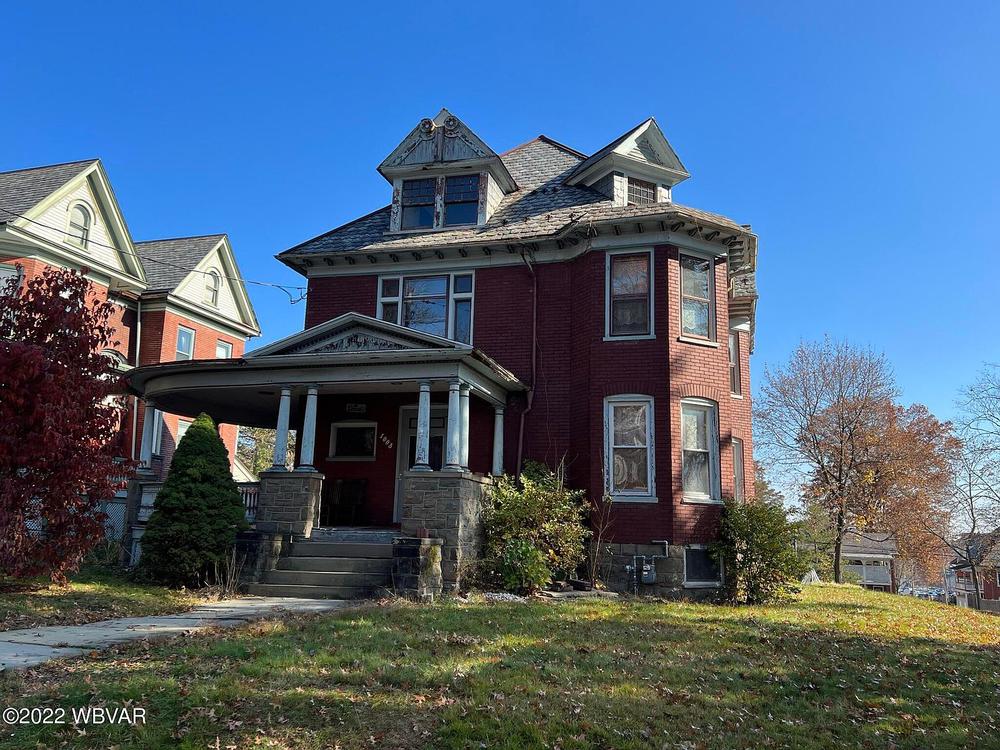 1904 Victorian Off Market in Williamsport, Pennsylvania