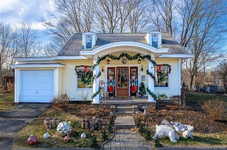 1925 Craftsman Bungalow photo