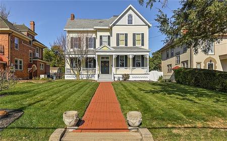 1886 Victorian Farmhouse photo