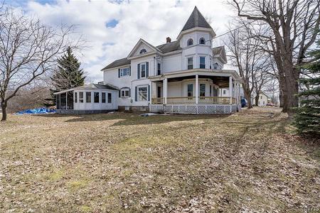 1907 Victorian: Queen Anne photo