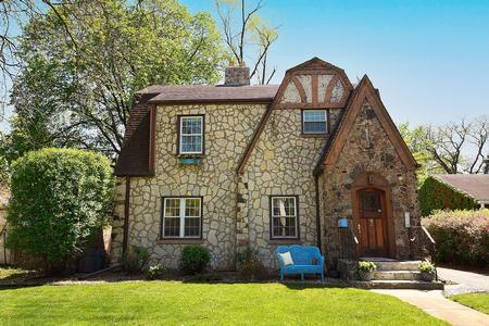 1924 Tudor Revival photo