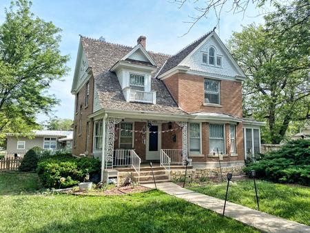 1906 Victorian: Queen Anne photo