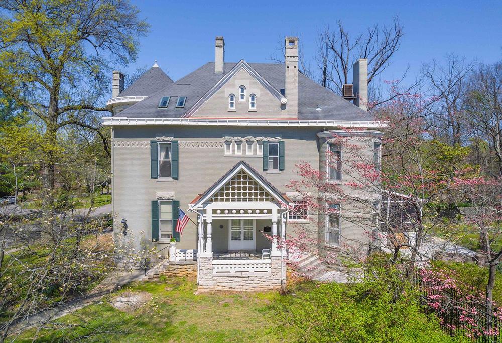 c. 1889 Victorian For Sale in Lexington, Kentucky