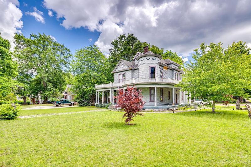 1892 Victorian Under Contract in Clover, South Carolina