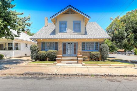 1915 Craftsman Bungalow photo