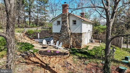 Colonial Cottage photo