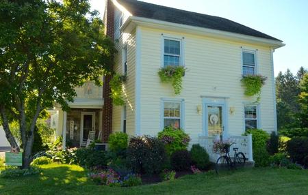1877 Farmhouse photo