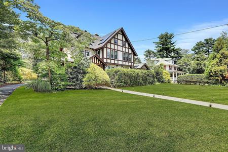 1900 Tudor Revival photo