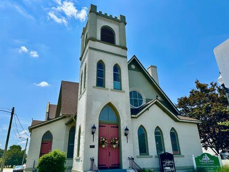 1895 Gothic Revival photo