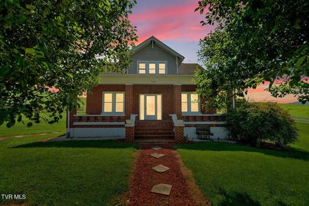 1928 Bungalow photo