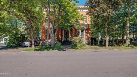 1867 Italianate photo