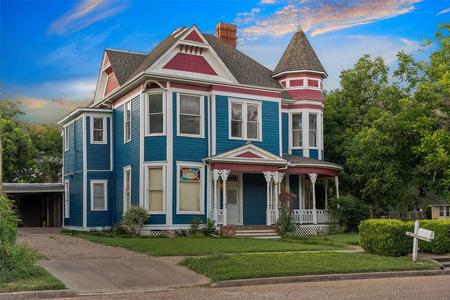 1893 Victorian: Queen Anne photo