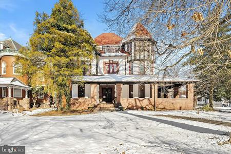 1930 Tudor Revival photo